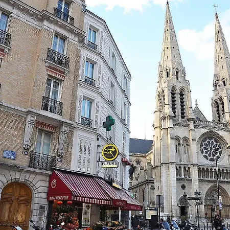 Petit Cocon Métro Charonne Parigi